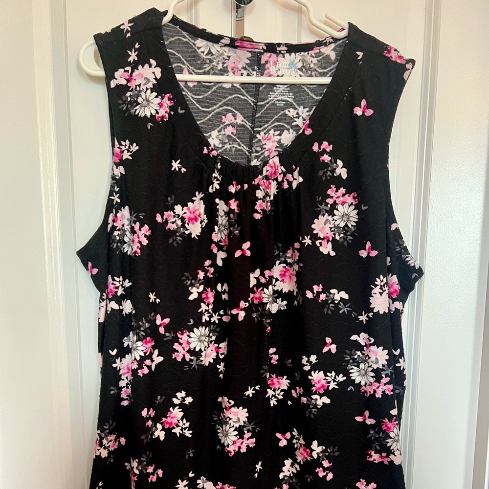Croft & Barrow Black with Pink Flowers